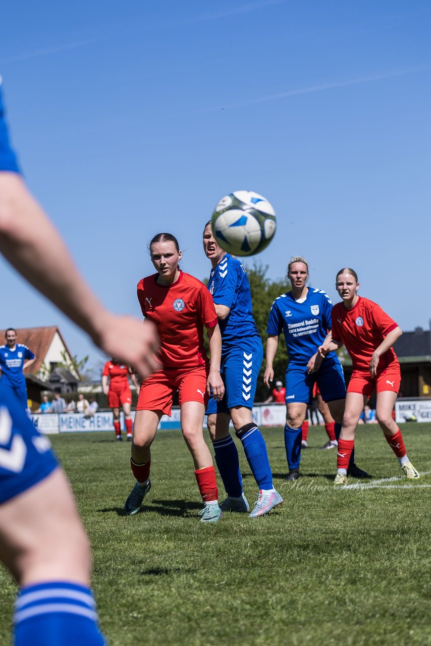 Bild 122 - F TSV Zarpen - Holstein Kiel II : Ergebnis: 2:6
